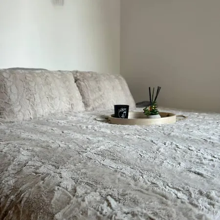 Apartament Pirotska Cozy Sofia